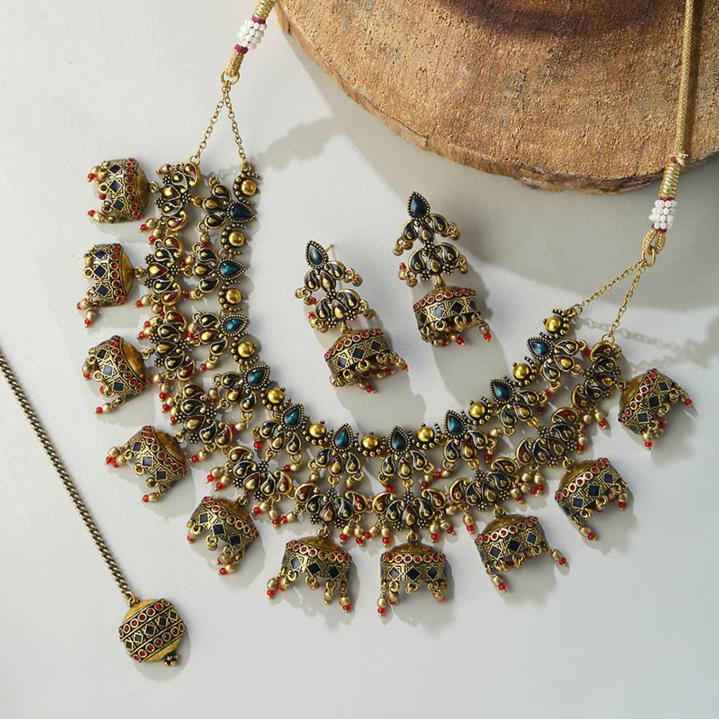 Arabian Nights Antique Gold Round Brass Jewellery Set : 8905124423983