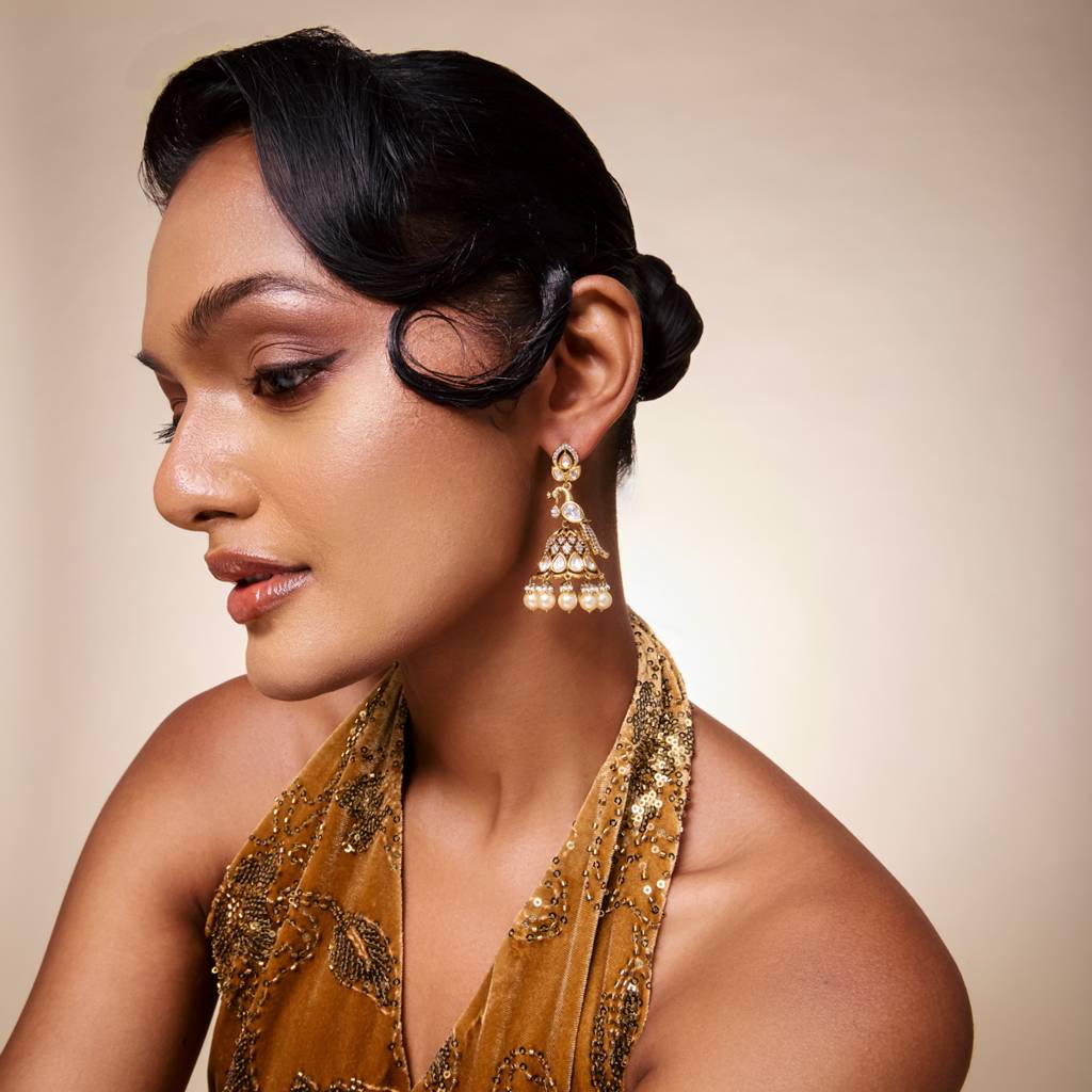 White Victorian - Plated Bridesmaid Kundan Earring - 463839 : 463839