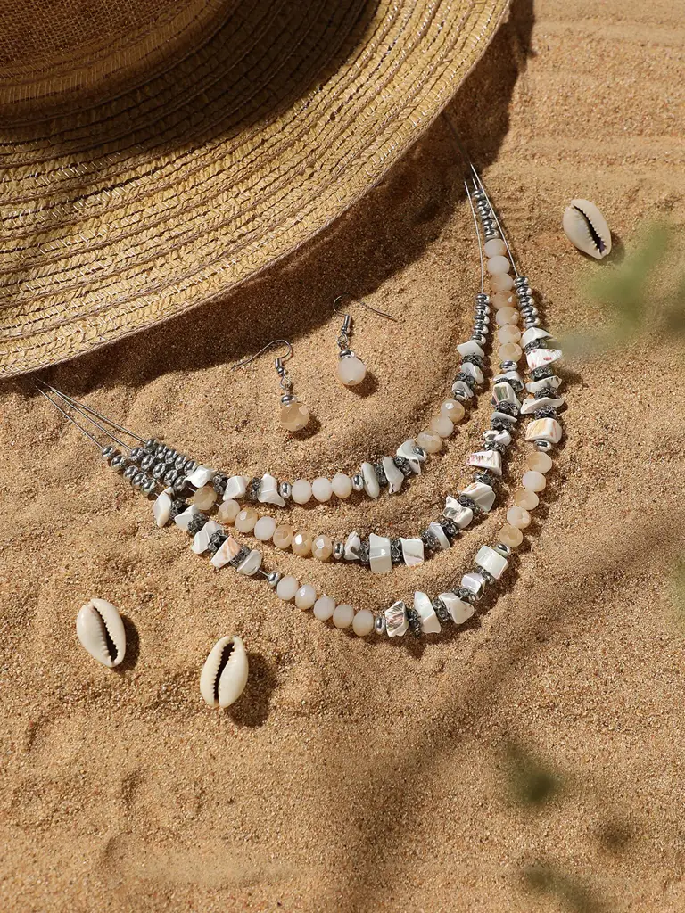 Silver Plated Designer Stone Casual Necklace And Earring Set For Women : SOHNCK3239