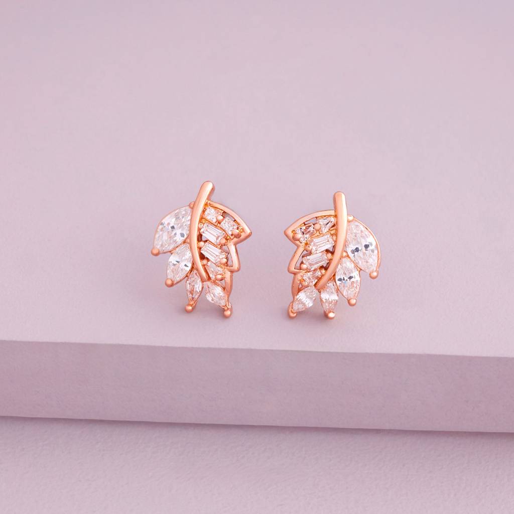 White - Plated Casual Wear Trendy Zircon Earring - 466982 : 466984