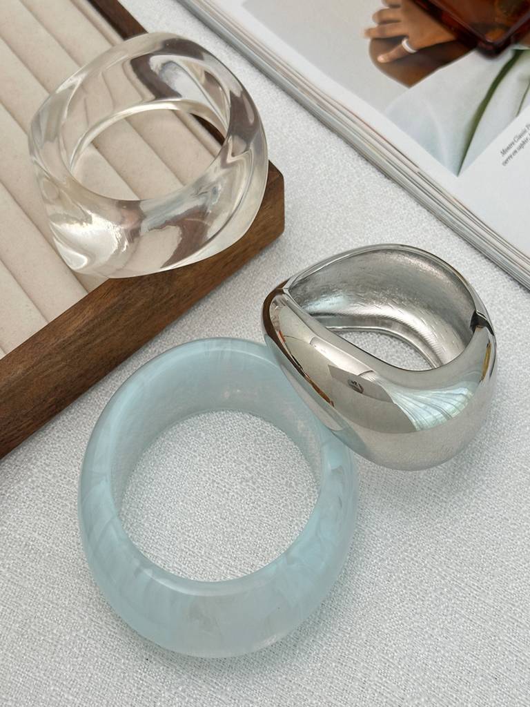 Set Of 3, Chunky Oversized Bold Acrylic Resin Bangles : ASX1225B7125BTSC3