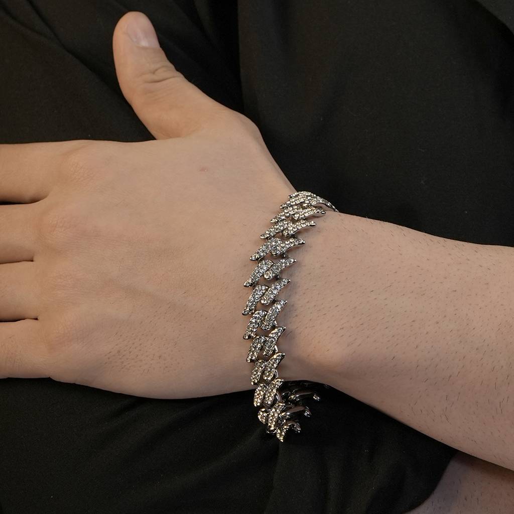 Rhodium Plating Anti Tarnish Waterproof Bolt Bracelet : AN-LJ-SI-0040-DB-M