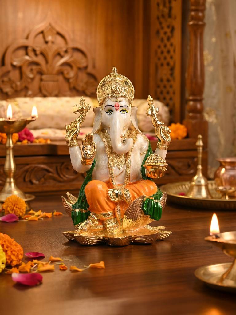Eternz Certified Jewellery - Touch925 24K Gold Plated Lotus Ganesha Idol (One Size)