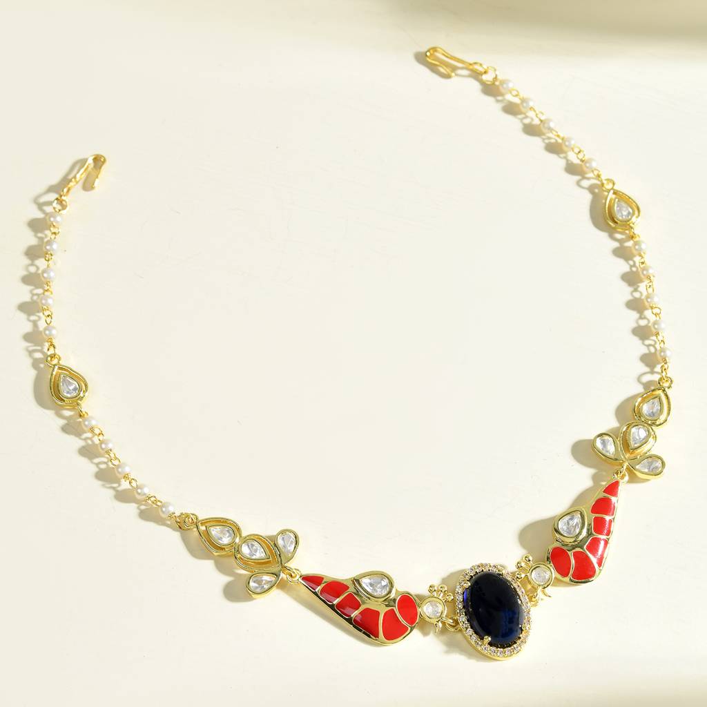 Peora Traditional Gold Plated Red Kundan Pearl Maang Tikka  display picture 2