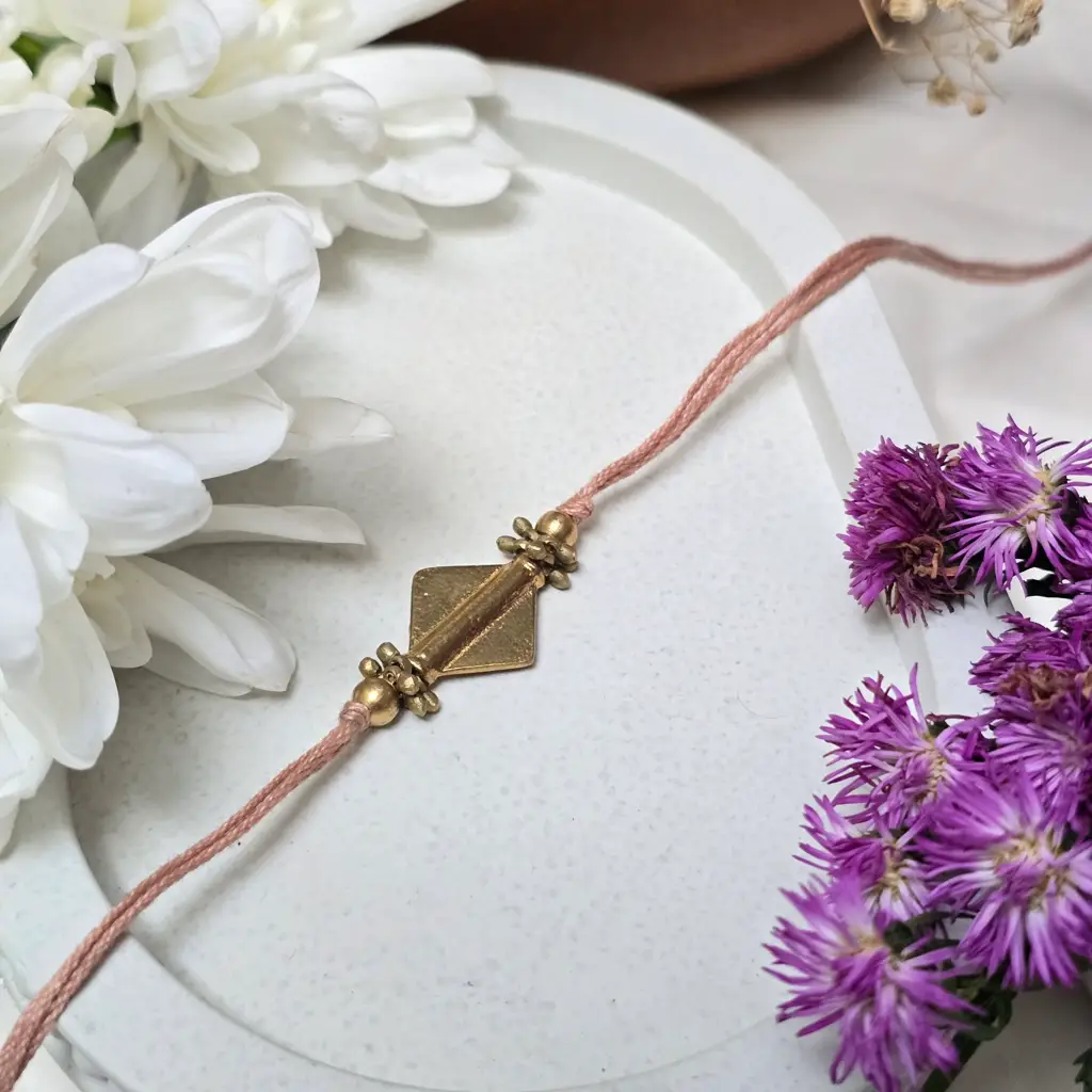 Raksha Bandhan With This Beautifully Handcrafted Rakhi : Rakhi09