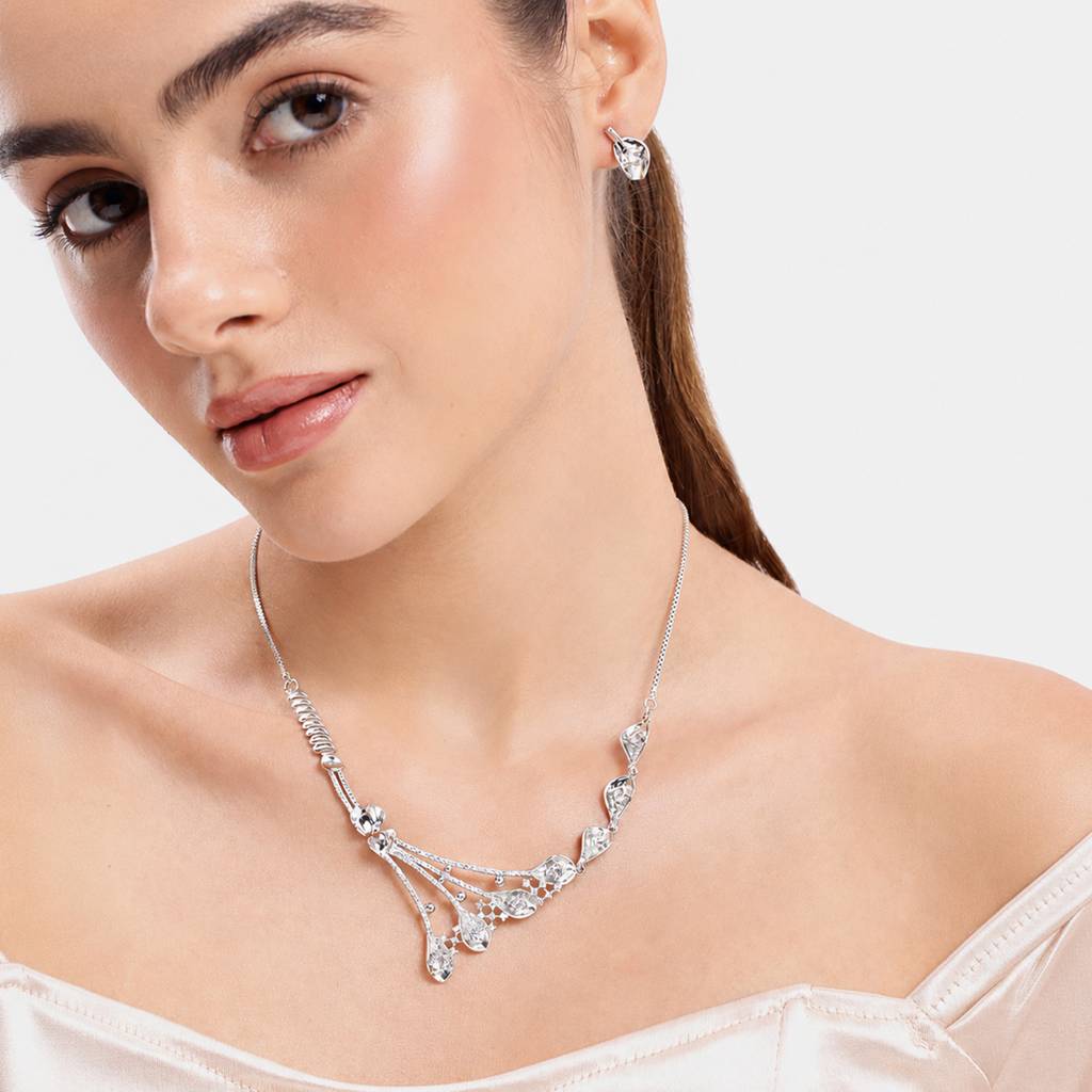 Cz Necklace Set Minimal Pendant Style Jewellery  For Women : AD-950-IRWE-NKER