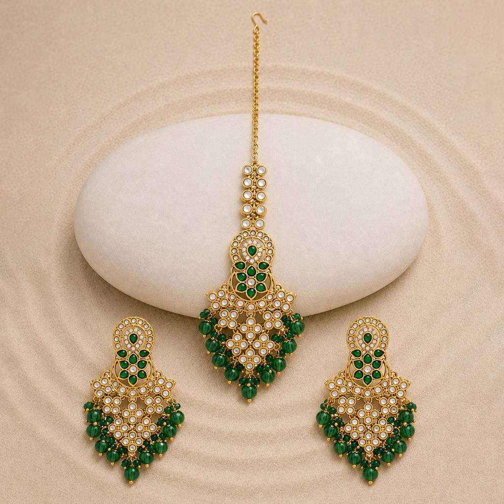 Kundan Opulance Pearl-Beaded Yellow Gold-Plated Chand Bali Set : 8905124582352