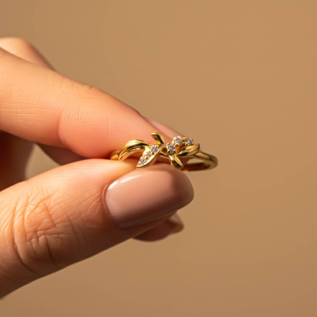 Silver Butterfly Motif Ring : ZLR-1116