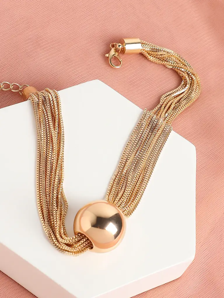 Stephanie-Gold Plated Pearls Casual Necklace For Women : SOHNCK4924