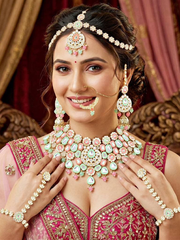 Bridal Kundan Jewellery Set With Hathphool & Nath : 2541-IZK-554-PKMNT