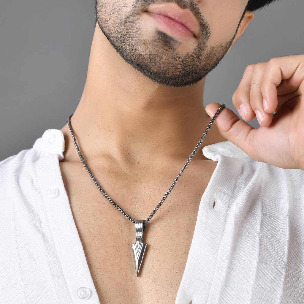 Eclipse Stylish Statement Black Mens Pendant : 8905124537918