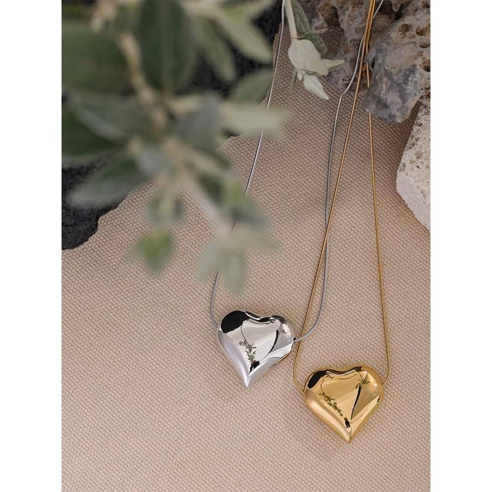 Inaaya Heart Pendant Necklace - Gold | 18K Gold Plated | Waterproof, Hypoallergenic & Anti-Tarnish : DSVDJY05250039