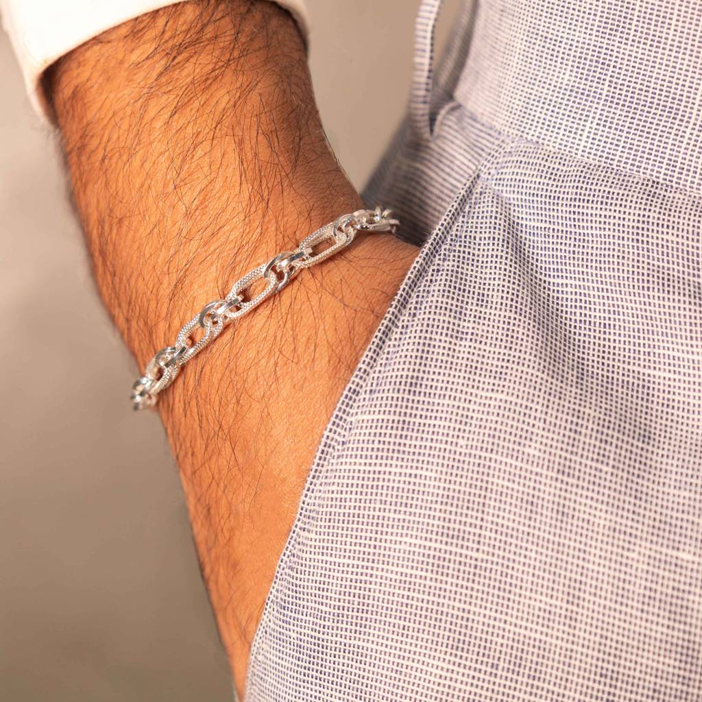 Sutra Bold Link Men Bracelet : MCB0050