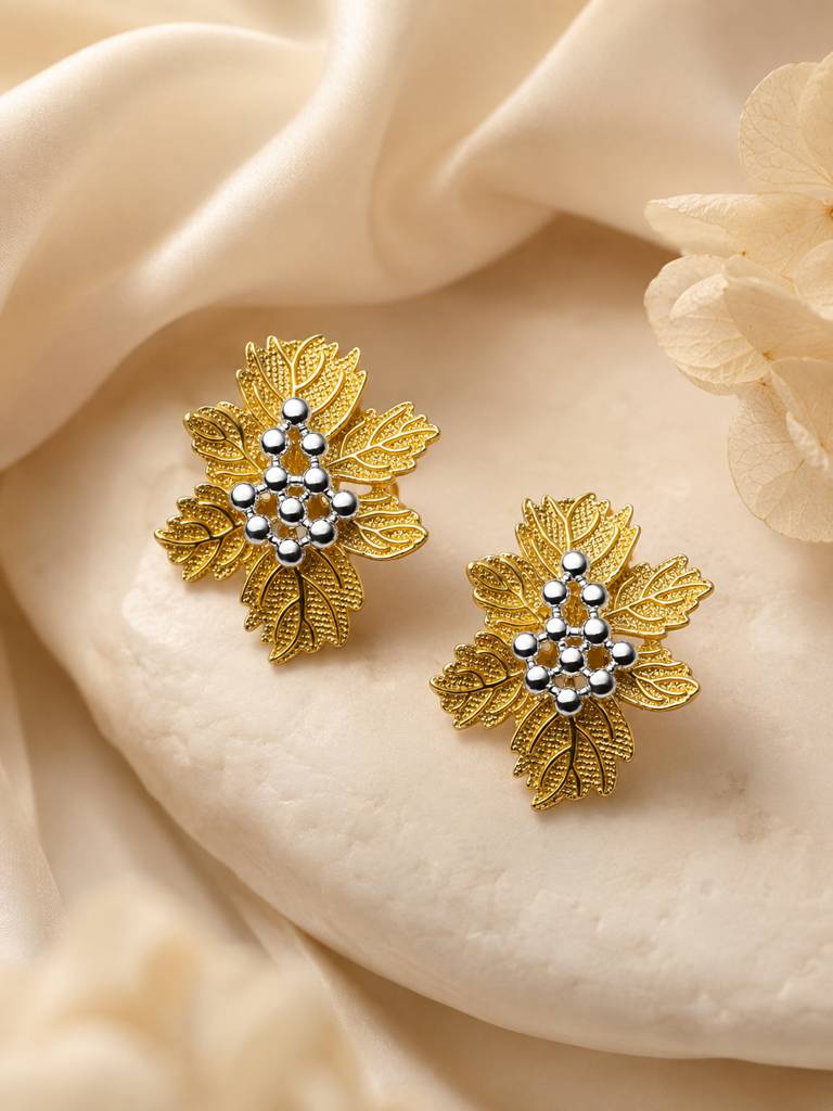 Golden Leaf Cluster Earrings : AN-LJ-GO-0050-DE