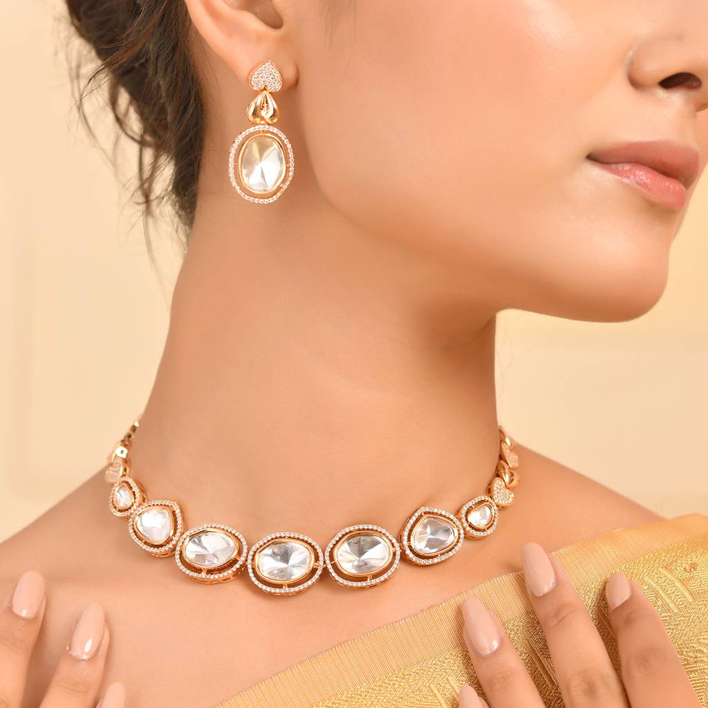 Kundan Opulance Regal Radiance Necklace Set : 8905124527827