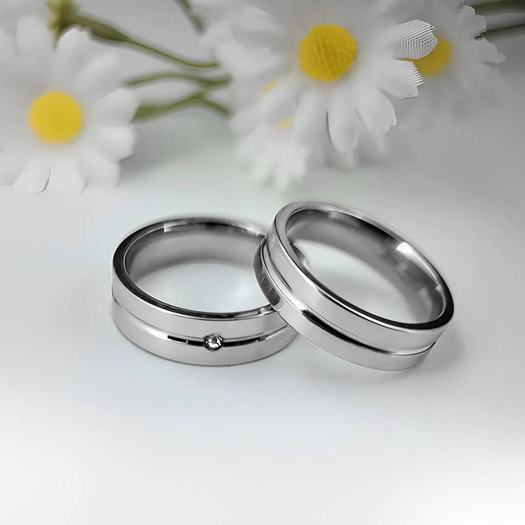 Silver Plated Fancy Couple Band Finger Ring Jewellery For Men & Women(Men - Us 9, Women - Us 7) : PFCCR49S