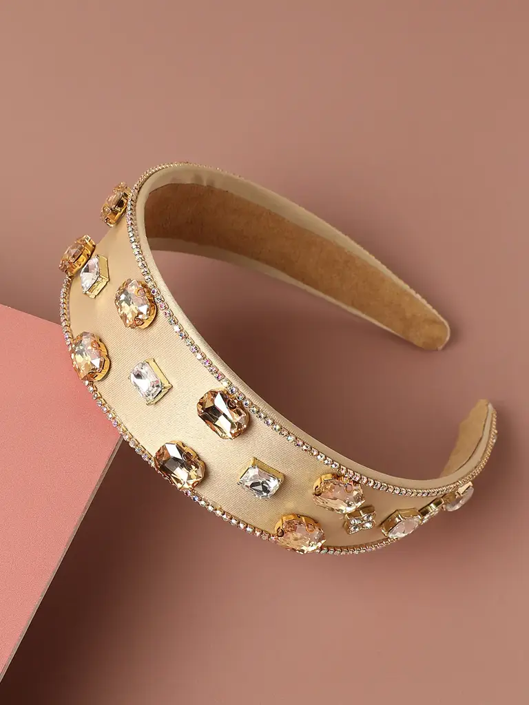Rajata-Sohi'S Shimmering Delight: Bedazzled Hairband : SOHIBD9581