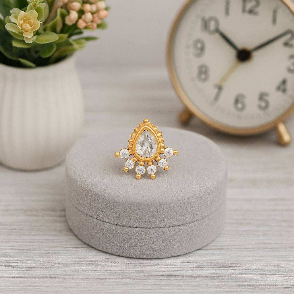 Floral Nose Pin - Sterling Silver Gold Plated : NP-00125_SW277_925S_YG