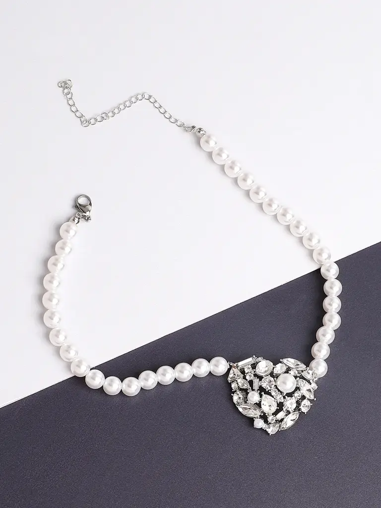 Tamela-Silver Plated Designer Stone Casual Necklace For Women : SOHNCK4976