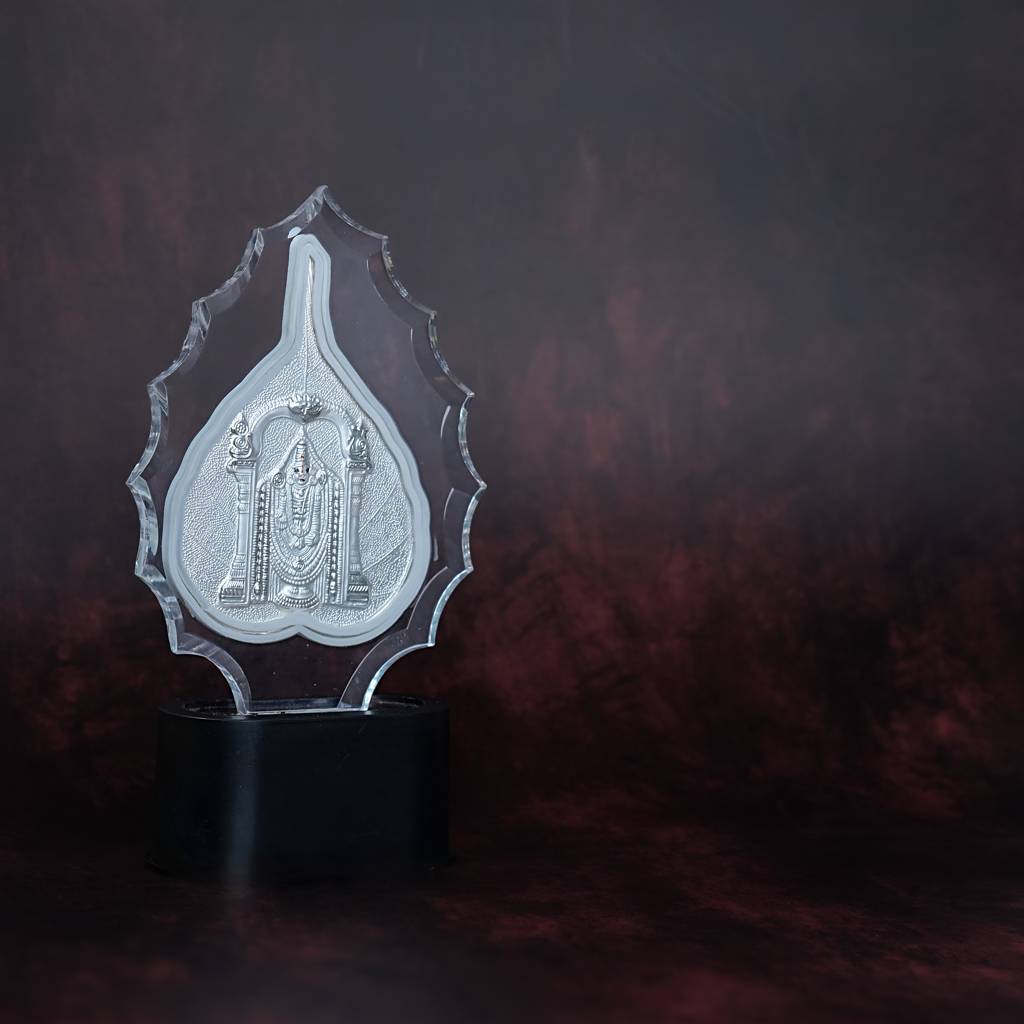 Divya Tirupati Balaji 999 Silver Peepal Leaf Showpiece : SMK-LEF-002