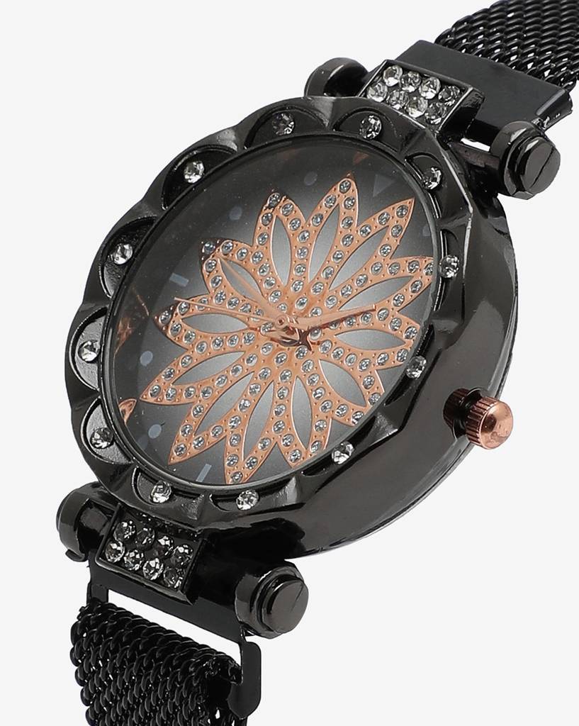 Black Crystal Stone Decorative Analog Round Dial With Black Metal Mesh Strap : HSWC1022