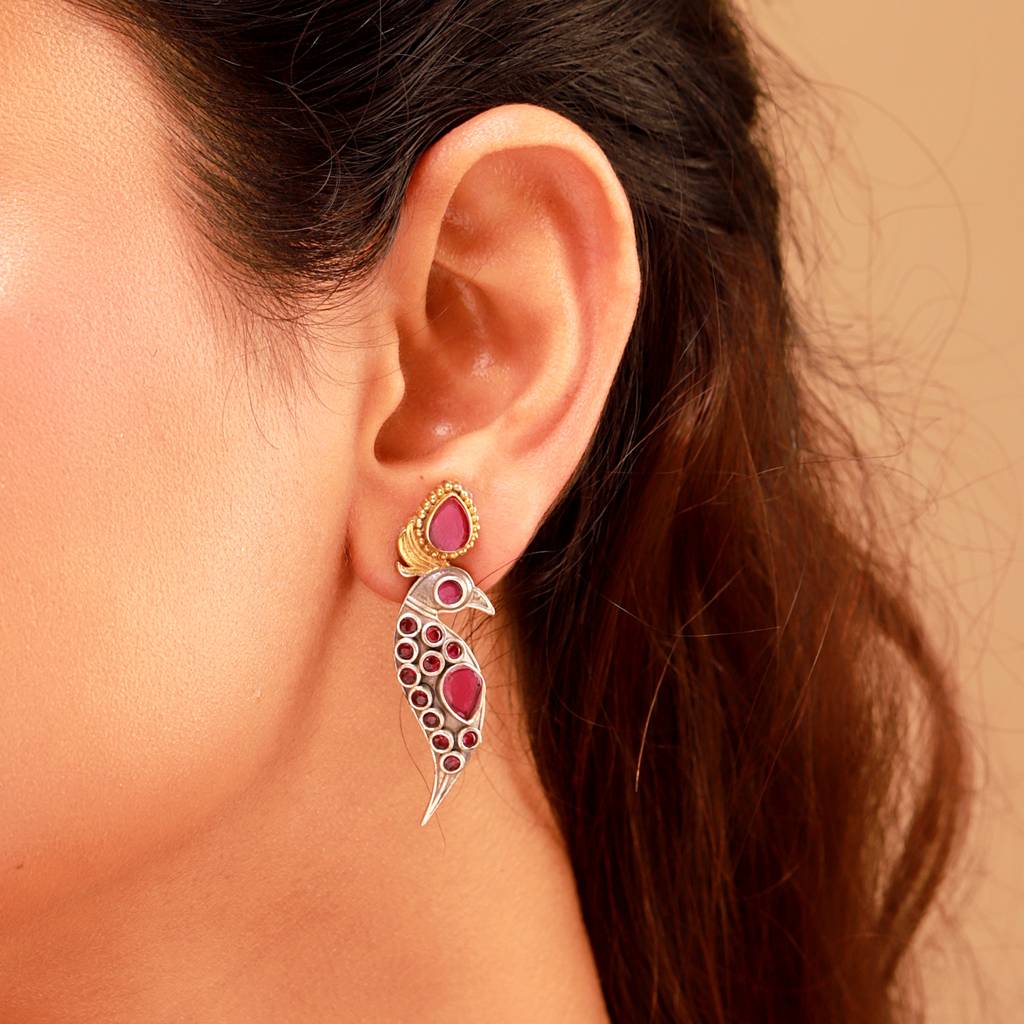 Antique Elegance Peacock Drop : 8905124582659