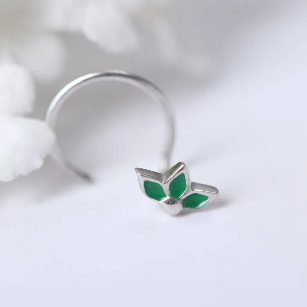 Petals Nose Pin ( Pierced ) - Green : 75736727