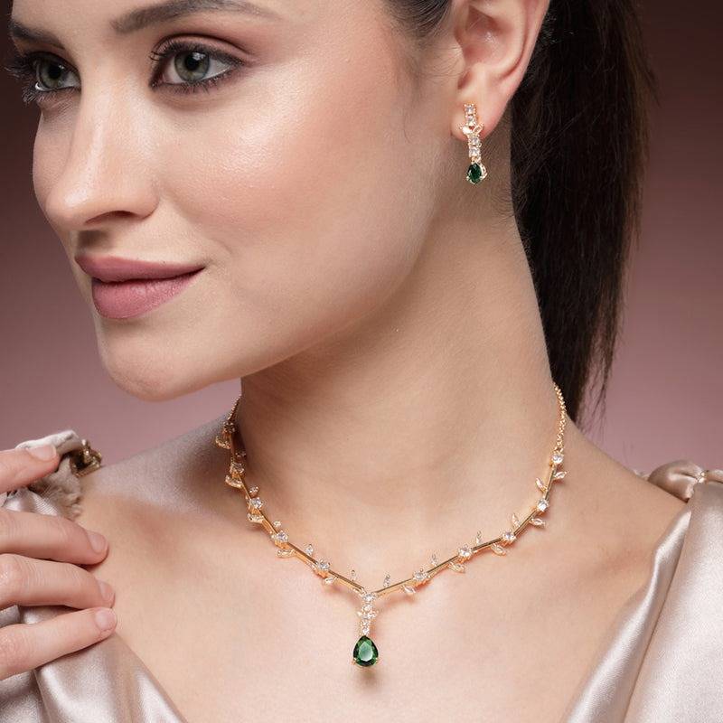 Timeless Elegance: American Diamond Leaf Motif Necklace Set – Chic Lightweight Jewelry For Reception Nights : AD-854-IGGNNKER