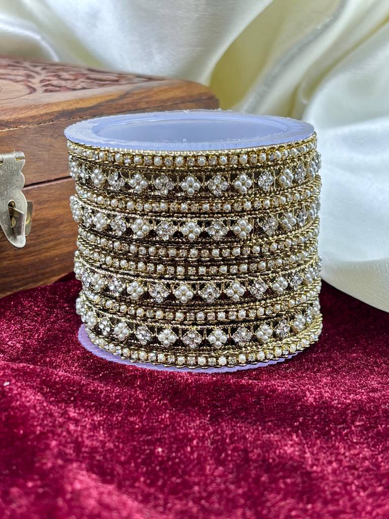 Antique Pearl Bangles Set : HB-79-24