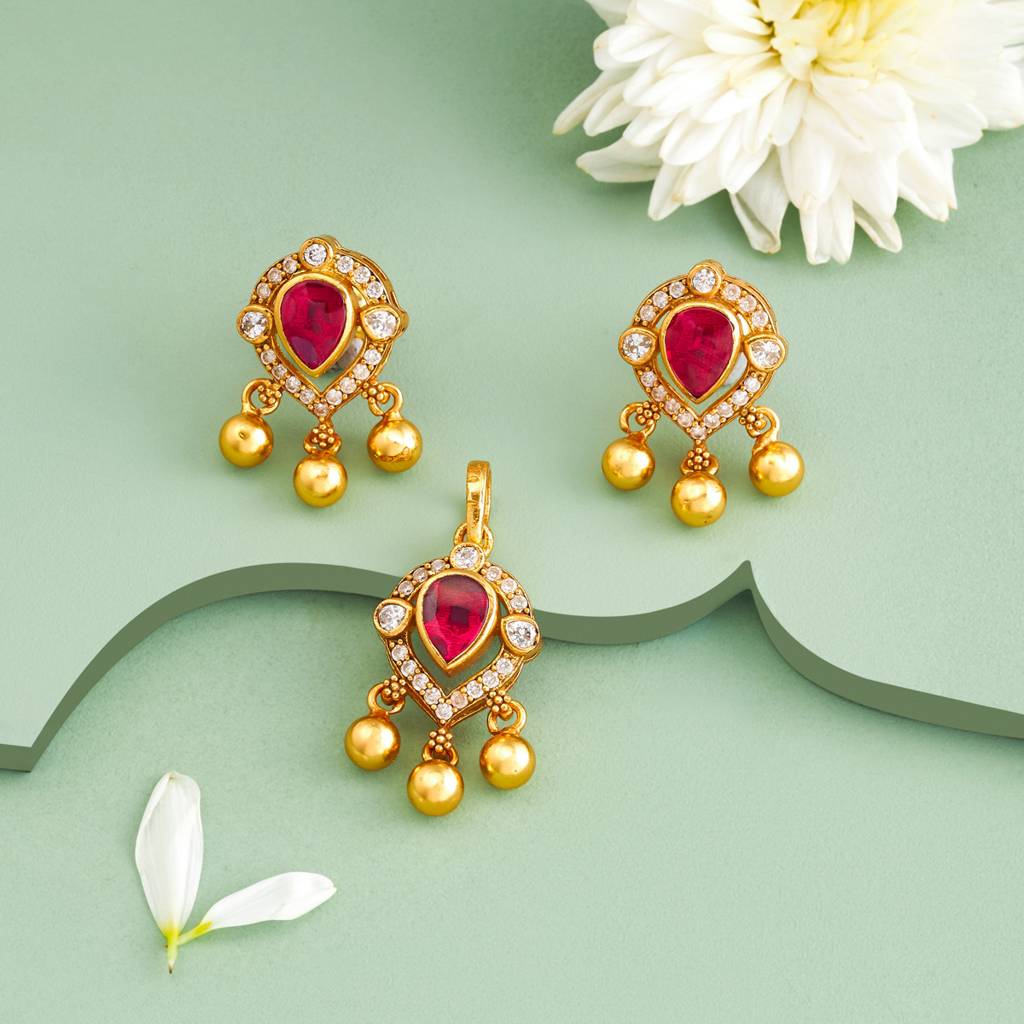 Gold - Plated Festive Temple Pendant Set - 426691 : 426690