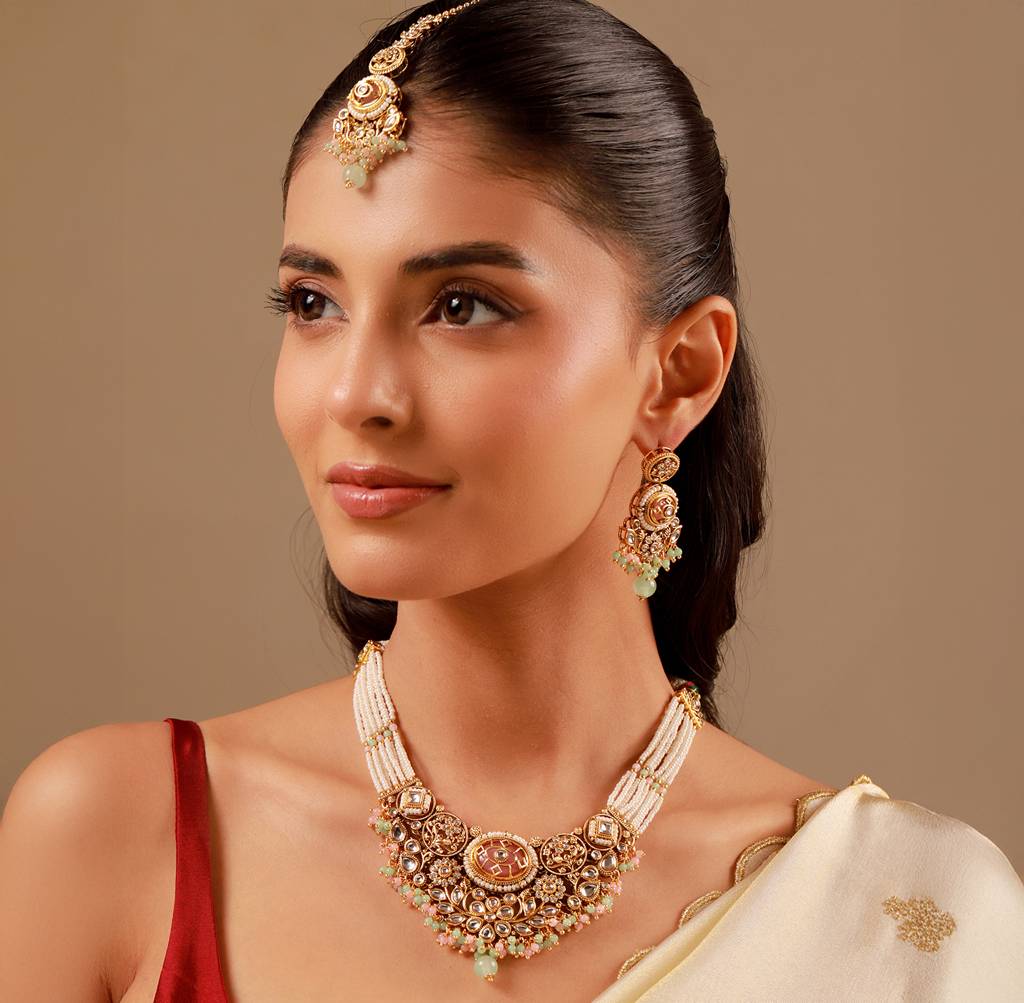 Kundan Opulance Light Pink Multi Cz-Pearl Yellow Gold-Plated Short Necklace Set : 8905124585353