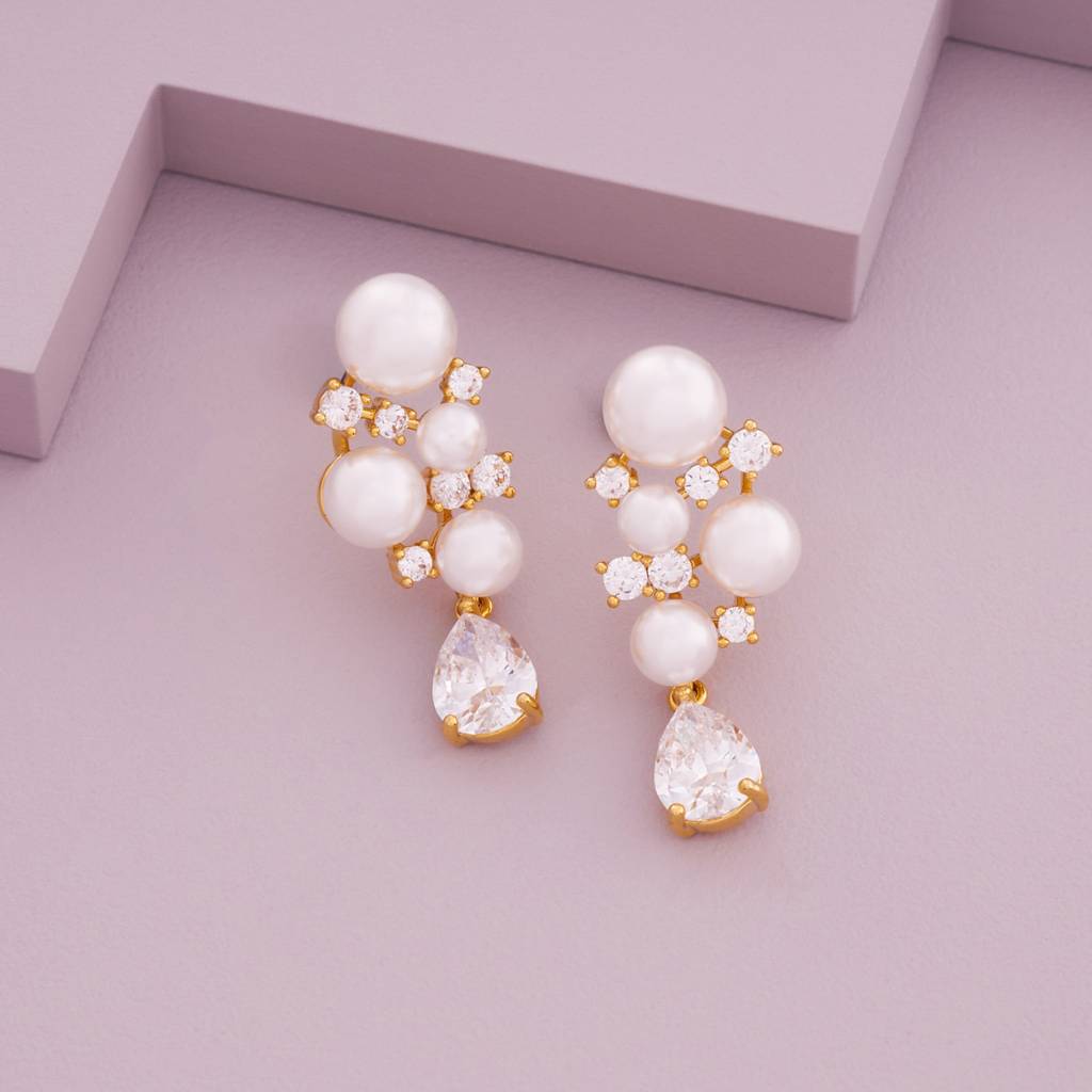 Pearl Gold - Plated Casual Wear Trendy Zircon Earring - 464708 : 464708
