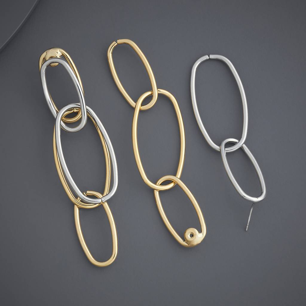Casual Wear Trendy Earring - 439327 : 439328
