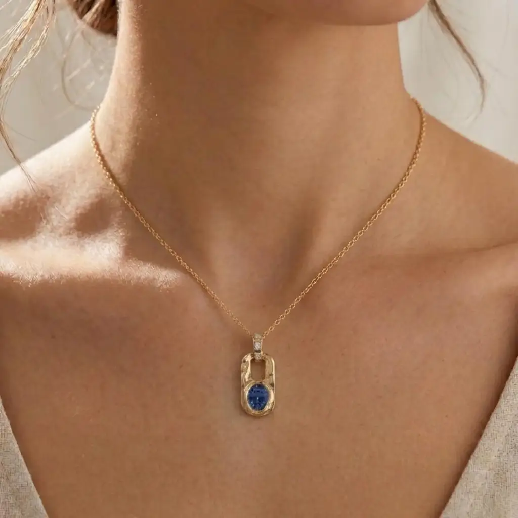 Deep Sea Link Semi Silver Pendant Necklace : VFL11-G-SM--C