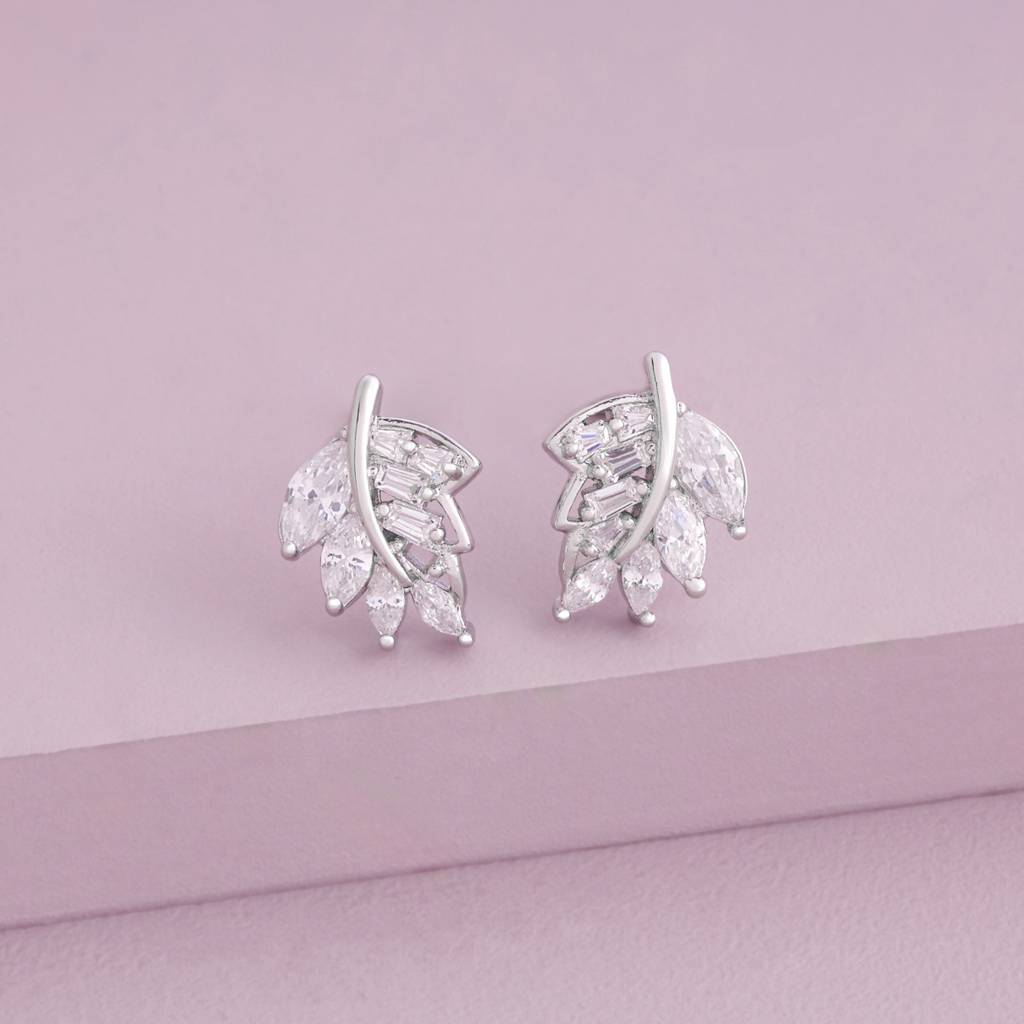 White - Plated Casual Wear Trendy Zircon Earring - 466982 : 466983