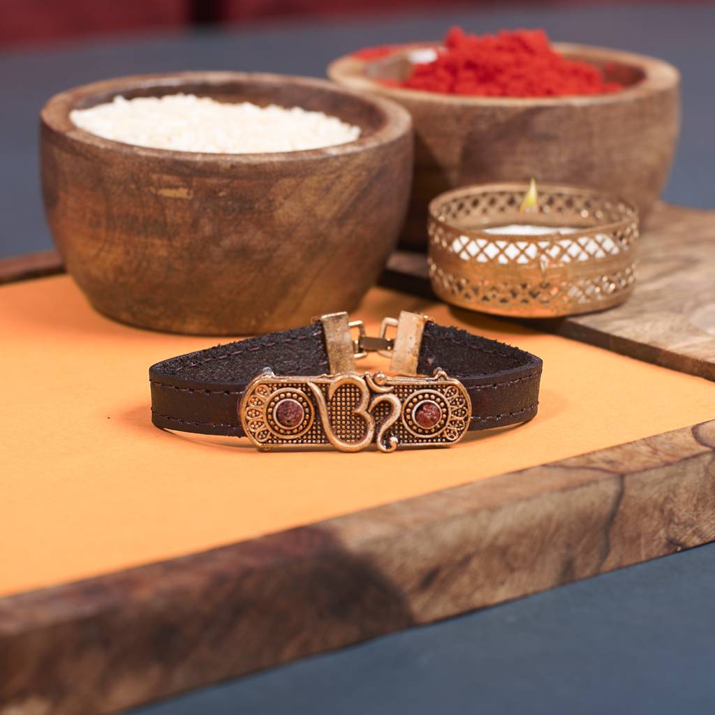 Om Rudra Rakhi : BS14588-G-BR