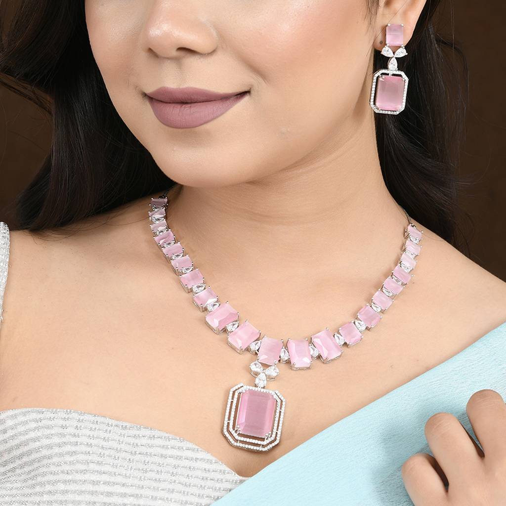 Sparkling Elegance Radiant Soft Pink American Diamond Necklace Set : 8905124532968