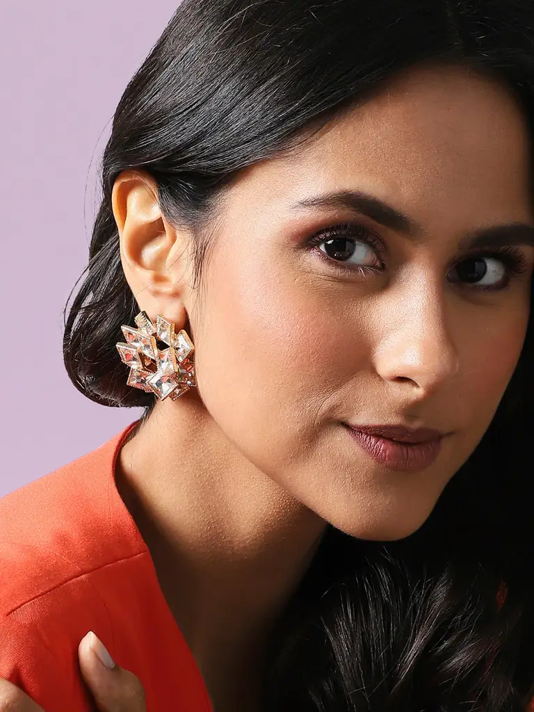 Clementine-Sohi Gold-Plated Contemporary Studs Earrings : SOHIER8002