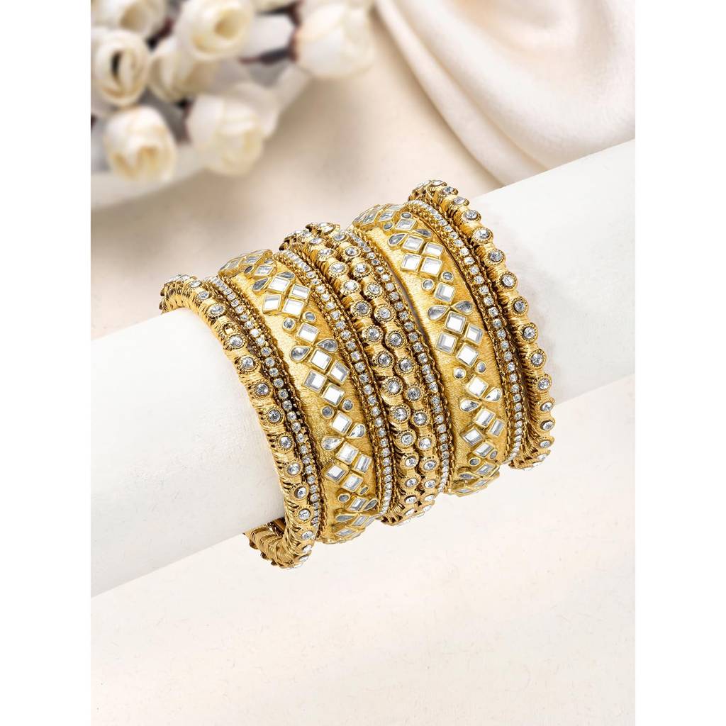 Studded Traditional Chuda Bangle Set For Women : PF51B105LCTW