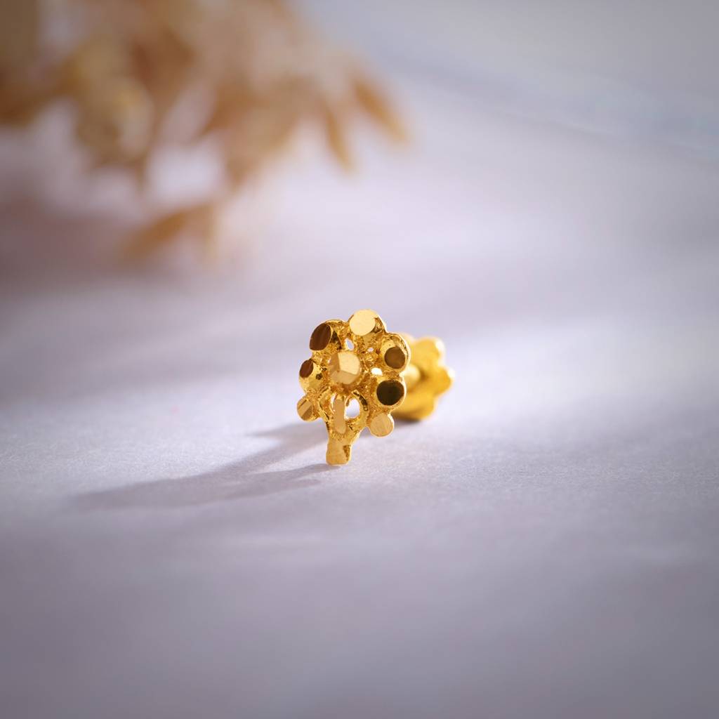 Yuvora 18K Yellow Gold Twist Mosaic Nose Pin For Women | Screw