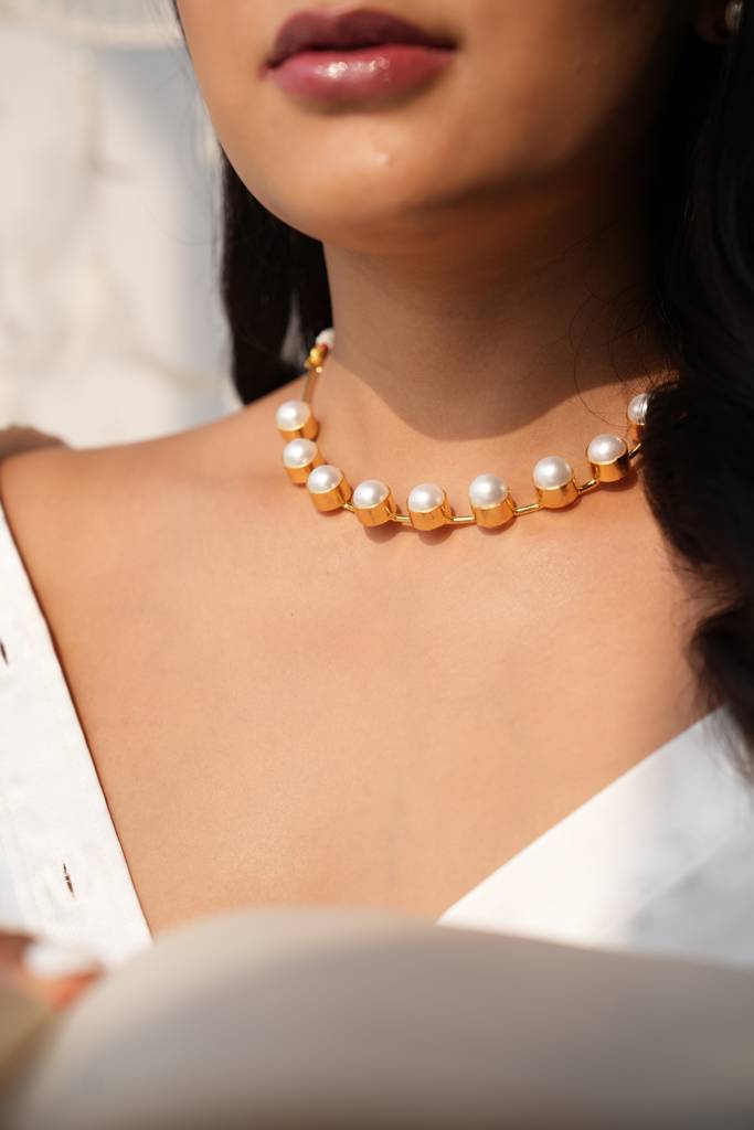 Semi-Precious Pearl Necklace Set : 1020NKS25GR