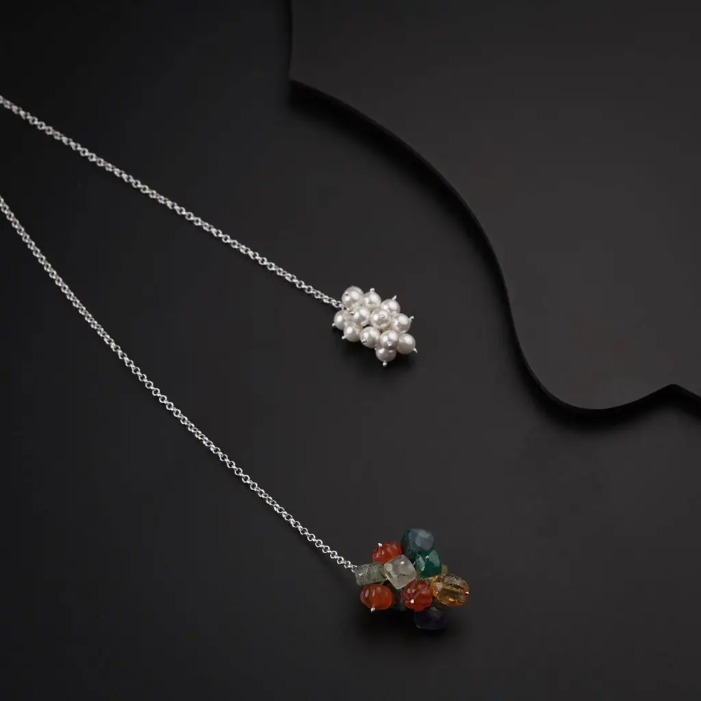 Silver Tie & Wear Necklace With Pearls And Semi Precious Stones : 15327127