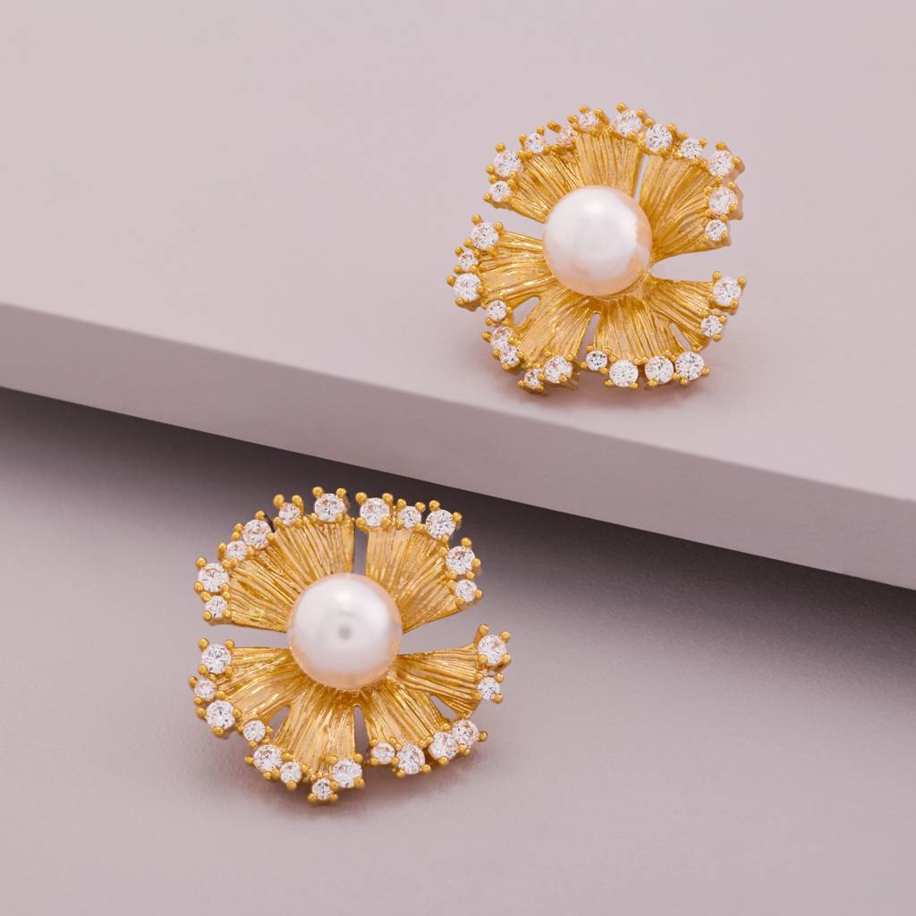Pearl Gold - Plated Casual Wear Trendy Zircon Earring - 464519 : 464519