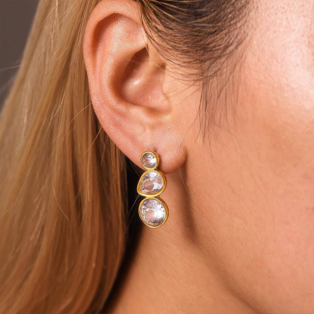 Zia Crystal Cascade Stud | Trendy Fashion Jewelry For Parties Jewelry For Everyday Wear, Office, Party, Anniv : DSVDJY05250048