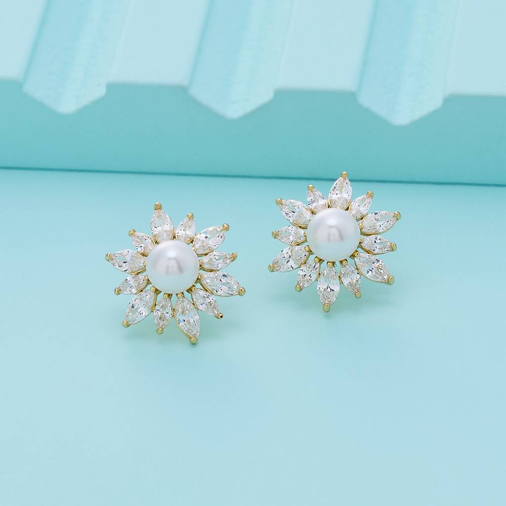 Pearl Gold - Plated Casual Wear Trendy Zircon Earring - 460360 : 460360