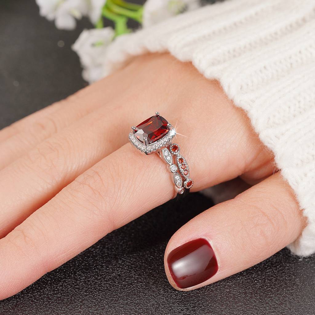 Red Silver Plated Stylish Bridal Finger Ring For Women Set Of 2, Us 7 Crystal & Cubic Zirconia Casual Wear Jewel : PX9R3069R-7