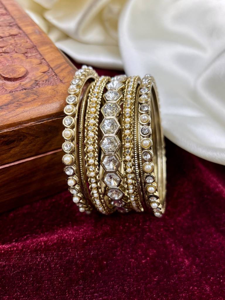 Bridal Antique Diamond Bangles : HB-80-24
