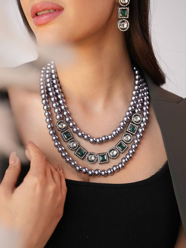 Shubi 3 Strand Semi Precious Pearl Necklace Set. : NCK89