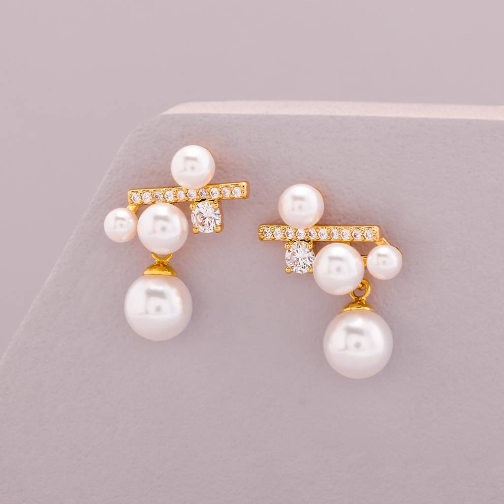 Pearl Gold - Plated Casual Wear Trendy Zircon Earring - 464623 : 464623