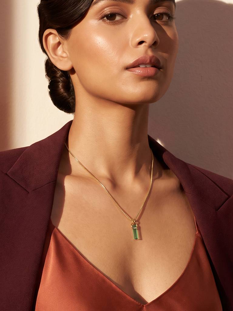 Eva Birthstone Necklace (May) : AEBSNC105